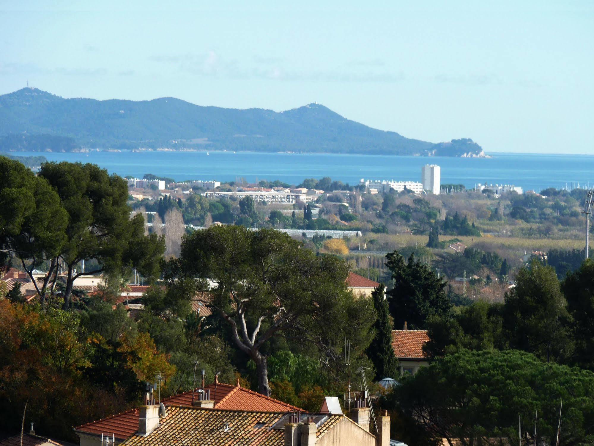 Hotel Du Soleil Hyères Zewnętrze zdjęcie