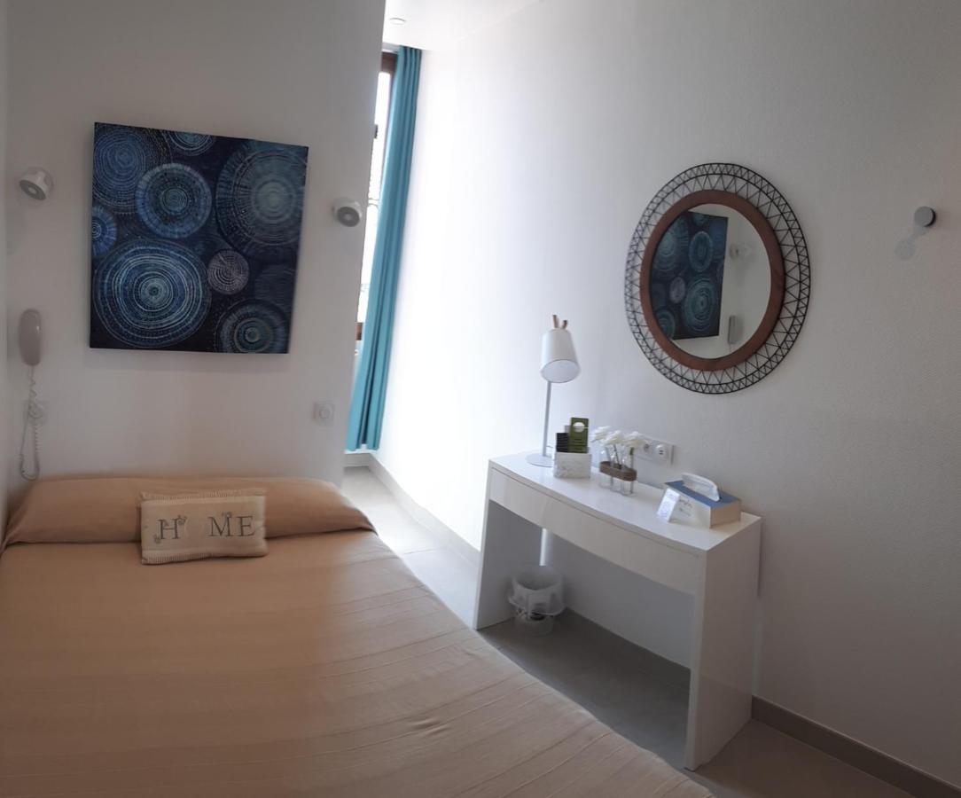 Hotel Du Soleil Hyères Zewnętrze zdjęcie